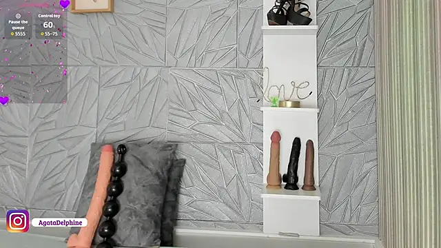 Snapshot of agatadelphine chatting on November 15, 2025, 1:26 pm agatadelphine online show from November 15, 2025, 1:26 pm