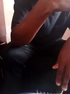 Uncletee112 online show from March 18, 2026, 1:24 pm