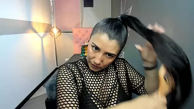 GiaFox  online show from March 19, 2025, 1:29 pm