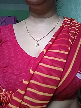 Snapshot of Rosy-B chatting on July 29, 2026, 12:54 am Rosy-B online show from July 29, 2026, 12:54 am