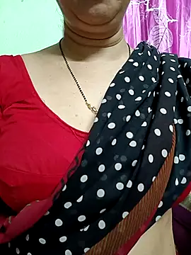 Rosy-B online show from April 22, 2026, 10:27 pm