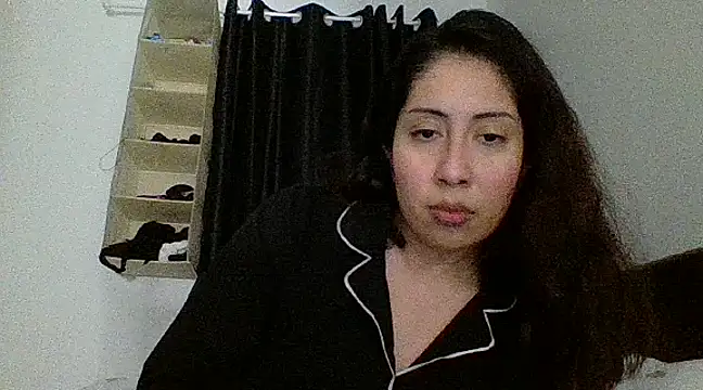 Snapshot of LorenaAnderson chatting on February 6, 2025, 2:44 am LorenaAnderson online show from February 6, 2025, 2:44 am