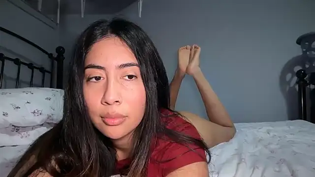 LorenaAnderson online show from April 12, 2026, 10:02 pm