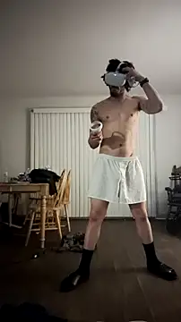 Snapshot of Clearlytothepoint420 chatting on November 7, 2025, 11:04 am Clearlytothepoint420 online show from November 7, 2025, 11:04 am