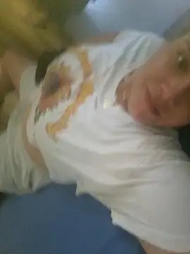 Off the Lesh online show from November 19, 2025, 3:50 am