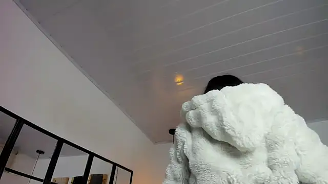 Sweet camille online show from March 19, 2026, 2:22 am