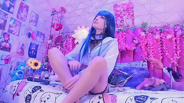 Alicebenett online show from April 19, 2026, 9:39 pm