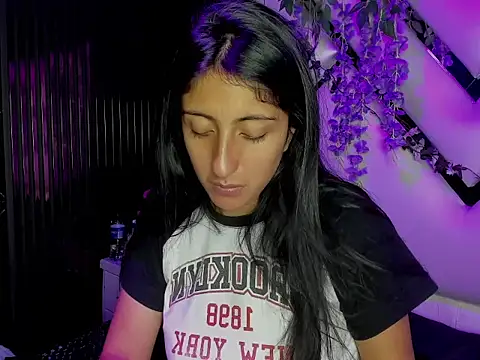 Cameron cutte online show from December 21, 2025, 3:30 am