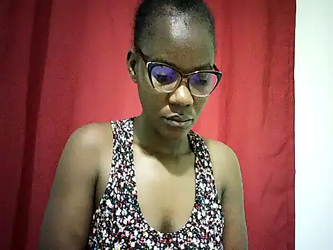 Pierra77 online show from May 28, 2026, 12:18 am
