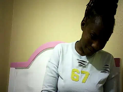 Pierra77 online show from September 19, 2025, 11:14 am