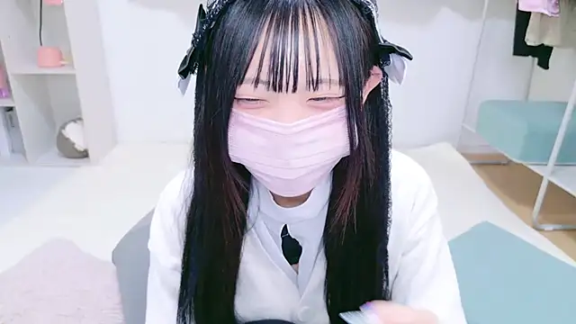 Suzu ch xx online show from December 15, 2024, 4:37 pm