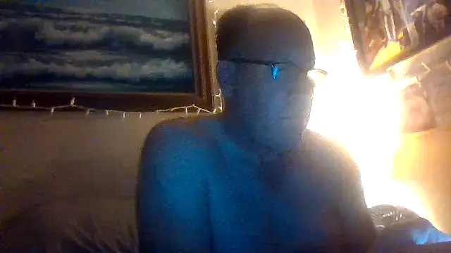 Snapshot of hornyrich69 chatting on March 10, 2025, 7:44 am hornyrich69 online show from March 10, 2025, 7:44 am