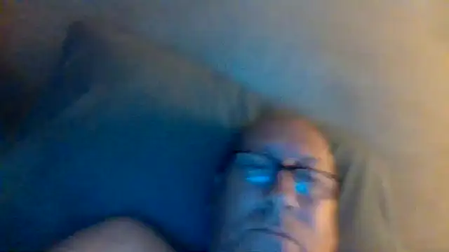 Snapshot of hornyrich69 chatting on March 11, 2025, 4:08 am hornyrich69 online show from March 11, 2025, 4:08 am