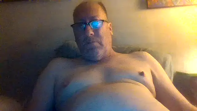 Snapshot of hornyrich69 chatting on March 7, 2025, 9:51 am hornyrich69 online show from March 7, 2025, 9:51 am