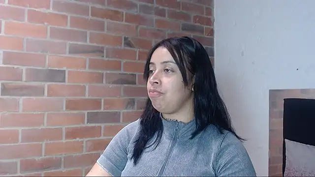 salome  hills1 online show from September 26, 2025, 6:26 pm