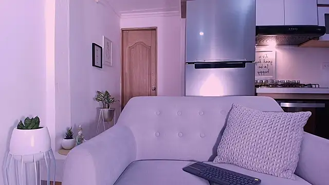 DannaHyde online show from February 9, 2026, 8:51 pm