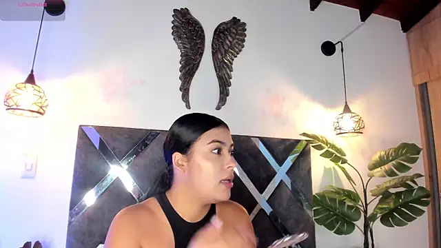 Snapshot of Bianca_zaens2 chatting on March 31, 2026, 12:18 pm Bianca zaens2 online show from March 31, 2026, 12:18 pm