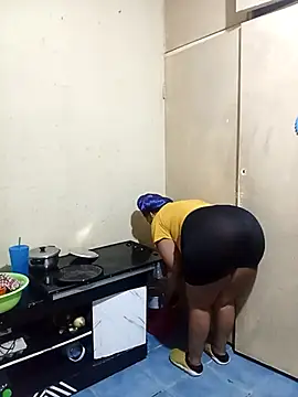 FreakyAngel3X online show from November 24, 2025, 10:21 pm