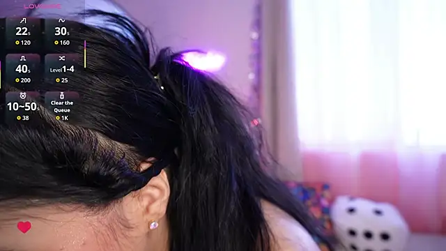 Natasha  Sccott online show from January 15, 2026, 4:21 pm