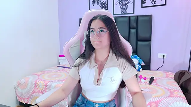 im-eliza online show from May 15, 2026, 4:16 pm