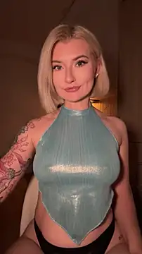 Snapshot of Anour_amour chatting on August 1, 2026, 1:03 am Anour amour online show from August 1, 2026, 1:03 am