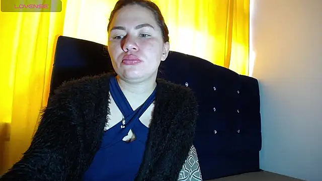 melpark online show from November 17, 2025, 2:10 pm