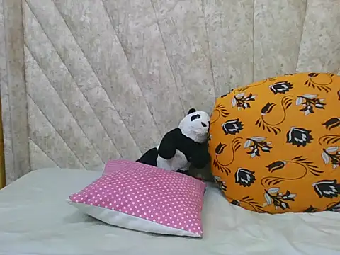 Snapshot of Sexy_Villagegal chatting on December 1, 2025, 7:15 pm Sexy Villagegal online show from December 1, 2025, 7:15 pm