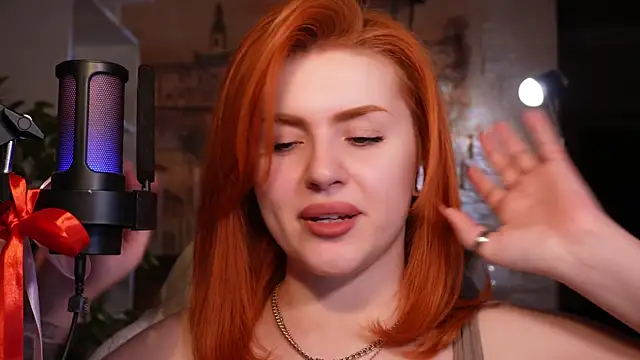 Chriss Fox online show from February 19, 2025, 3:27 pm