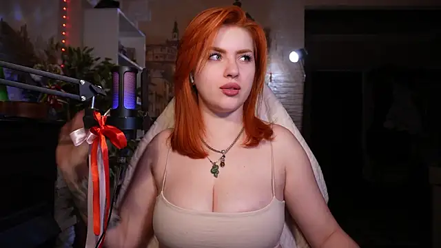 Chriss Fox online show from February 21, 2025, 3:21 pm