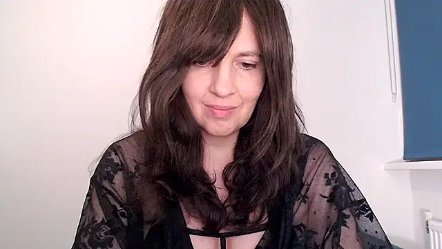 Ella Next Door online show from February 4, 2026, 9:54 pm