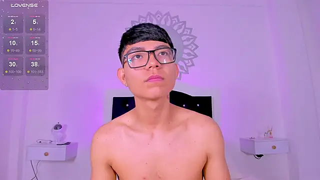 CodyTwink online show from March 20, 2026, 1:23 pm