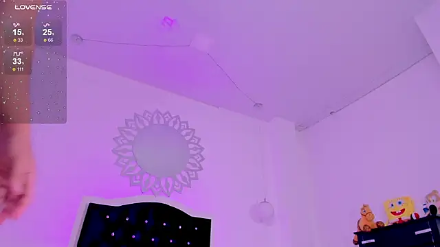 Snapshot of CodyTwink chatting on December 20, 2025, 4:43 pm CodyTwink online show from December 20, 2025, 4:43 pm