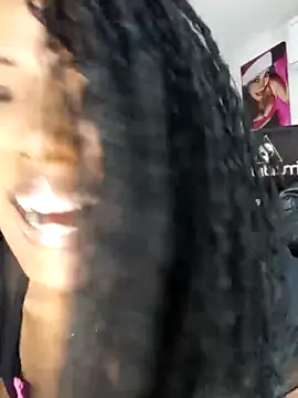 Snapshot of CandyBlackFunXXX chatting on March 20, 2025, 3:25 pm CandyBlackFunXXX online show from March 20, 2025, 3:25 pm