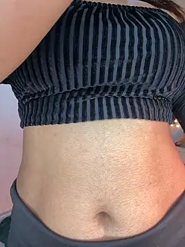 Cinderella-98 online show from October 17, 2025, 4:09 pm