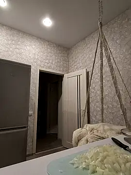 Snapshot of _AnMiss_ chatting on December 4, 2025, 7:57 pm AnMiss online show from December 4, 2025, 7:57 pm