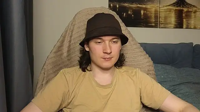 MoreRealAlex online show from June 25, 2026, 11:54 pm