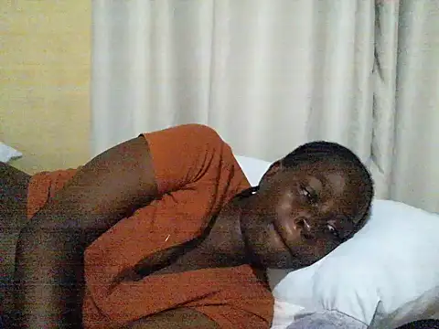 Snapshot of ara_bella chatting on October 11, 2025, 10:00 pm ara bella online show from October 11, 2025, 10:00 pm