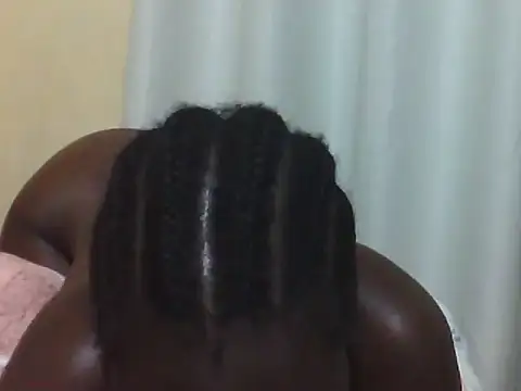 Snapshot of ara_bella chatting on November 30, 2025, 8:20 pm ara bella online show from November 30, 2025, 8:20 pm