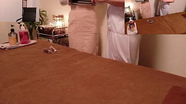 Snapshot of ManaMi-maru chatting on December 5, 2025, 12:26 pm ManaMi-maru online show from December 5, 2025, 12:26 pm