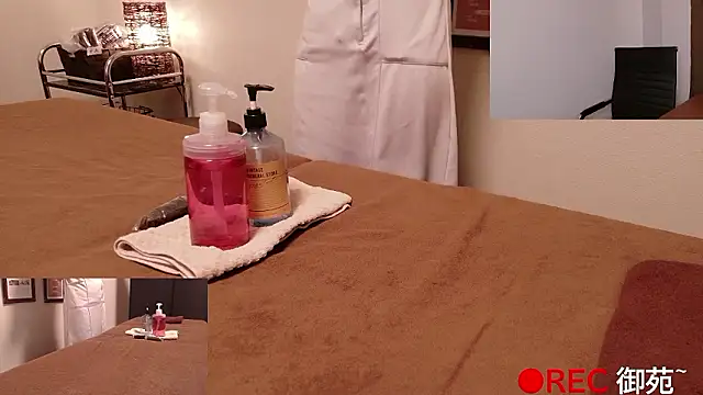 Snapshot of ManaMi-maru chatting on January 13, 2026, 11:58 am ManaMi-maru online show from January 13, 2026, 11:58 am