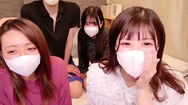 Snapshot of ManaMi-maru chatting on September 11, 2025, 11:54 am ManaMi-maru online show from September 11, 2025, 11:54 am