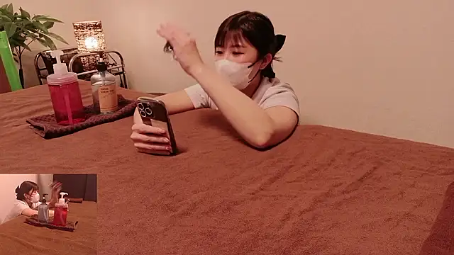 Snapshot of ManaMi-maru chatting on February 3, 2026, 12:43 pm ManaMi-maru online show from February 3, 2026, 12:43 pm