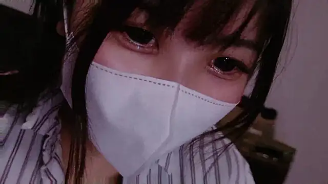 Snapshot of ManaMi-maru chatting on November 15, 2025, 12:31 pm ManaMi-maru online show from November 15, 2025, 12:31 pm