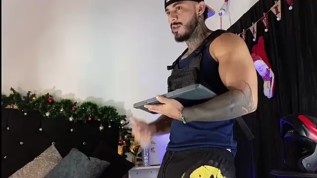 Snapshot of john_cartter1 chatting on November 27, 2025, 11:21 am john cartter1 online show from November 27, 2025, 11:21 am