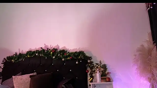 Snapshot of john_cartter1 chatting on December 15, 2025, 11:27 am john cartter1 online show from December 15, 2025, 11:27 am