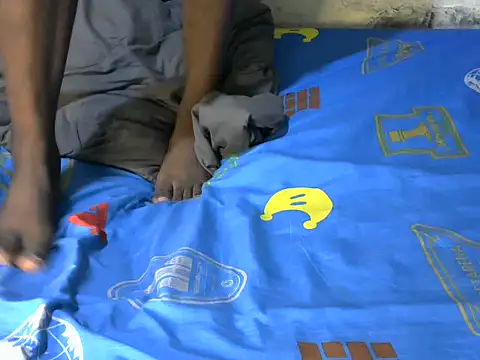 Fine baby0001 online show from March 5, 2026, 6:26 pm