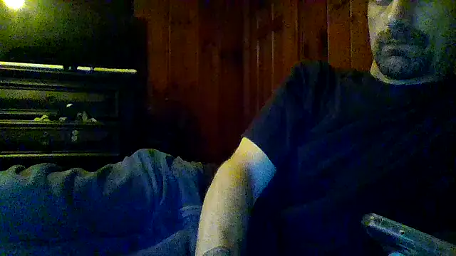 Snapshot of ryan100craige chatting on June 9, 2026, 1:39 am ryan100craige online show from June 9, 2026, 1:39 am