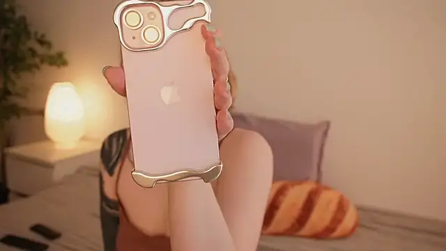 kris69kiss online show from April 25, 2026, 1:36 pm