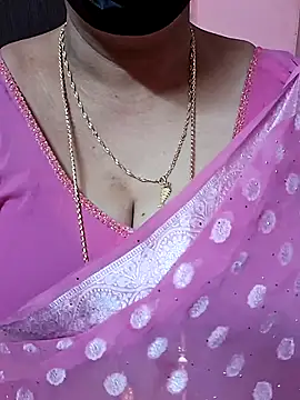 ananya956 online show from December 17, 2025, 4:06 am