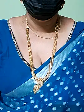 Snapshot of ananya956 chatting on March 21, 2025, 11:45 pm ananya956 online show from March 21, 2025, 11:45 pm
